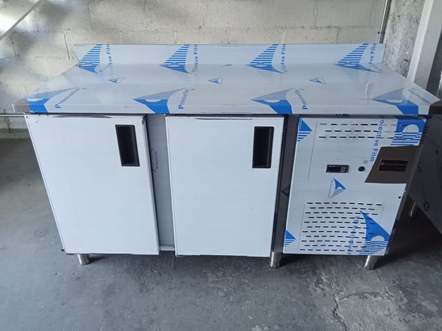 BAJO MOSTRADOR 2 PUERTAS ACERO INOXIDABLE