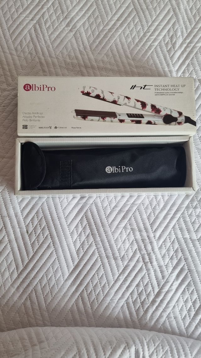 Plancha de pelo Albipro iht titanio prof