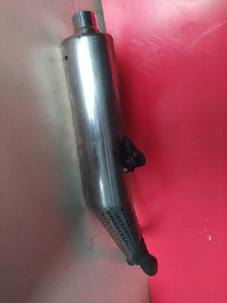 -Honda CBR Hornet 600cc. Tubo escape homologado