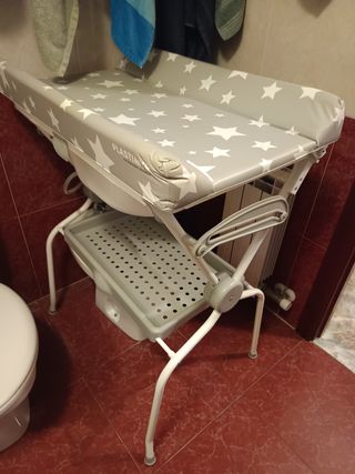 Bañera cambiador sobre bidé
