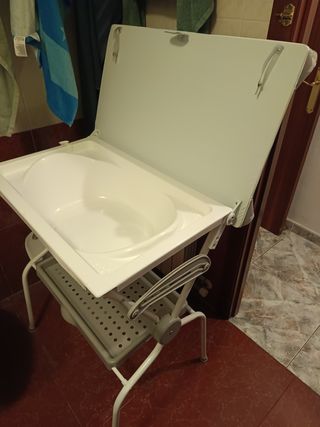 Bañera cambiador sobre bidé