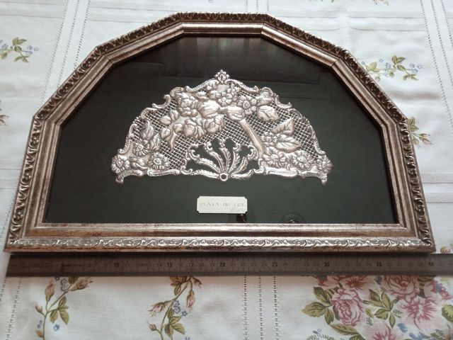 Cuadro abanico repujado en plata