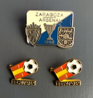 Pin vintage fútbol