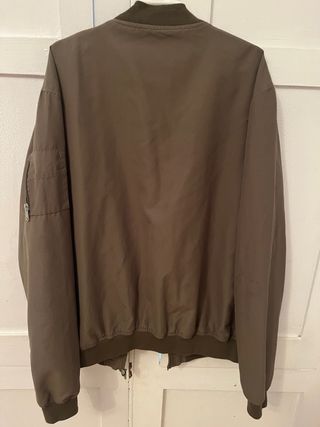 Bomber ligera ( Verde Militar )