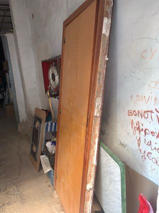 Puerta y marco