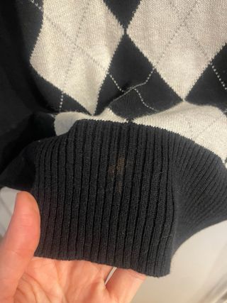 Jersey punto rombos cuello pico