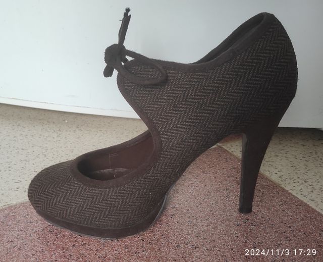 Zapato de Mujer, en perfecto estado.