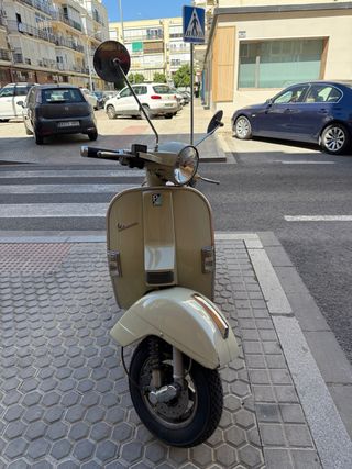 Vespa PX 125 E