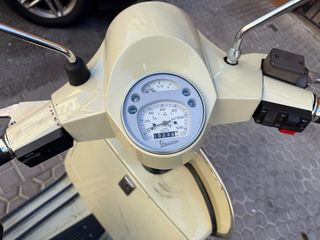 Vespa PX 125 E