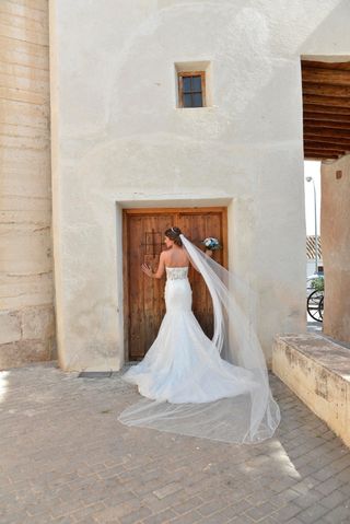 Vestido de novia marca ARIA