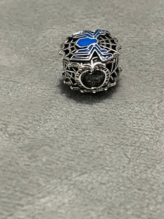 Charm Spiderman telaraña 🕸️