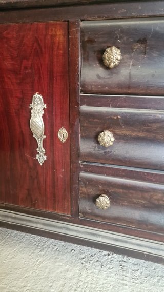 Juego de cómodas antiguas