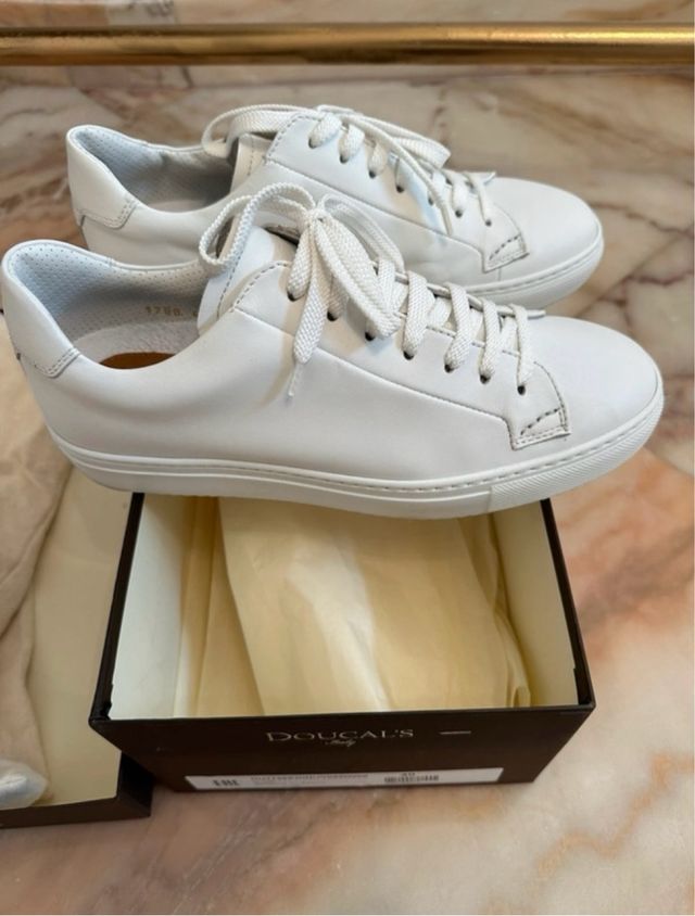 Sneakers elegante bianca Doucal’s nuova uomo