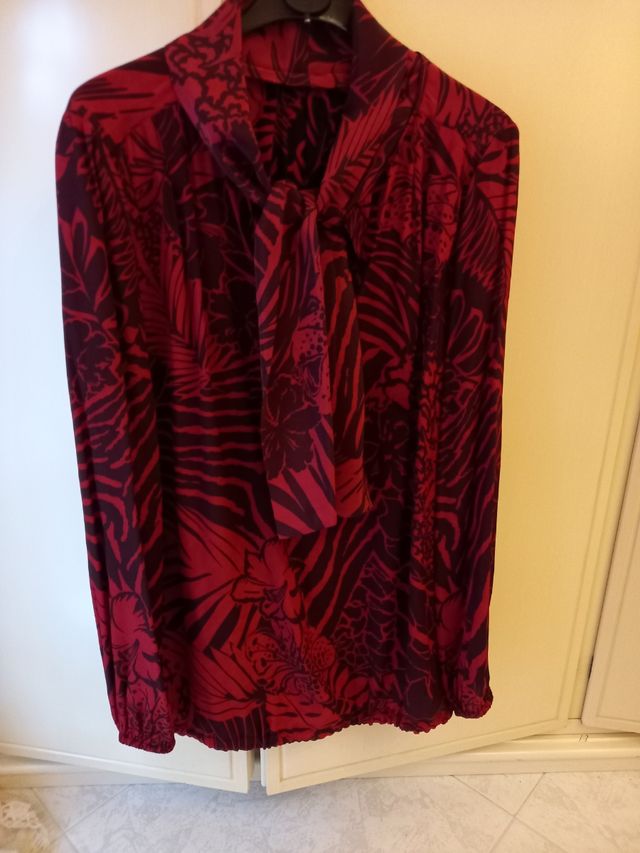 Blusa sartoriale in viscosa