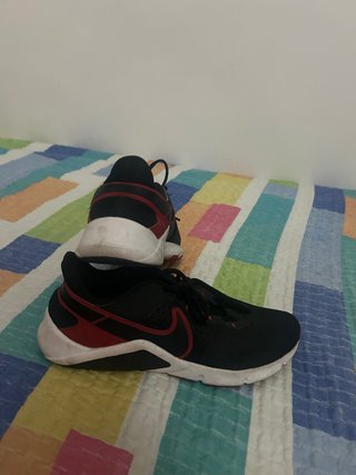 Nike Legend Essential 2 Zapatillas de correr