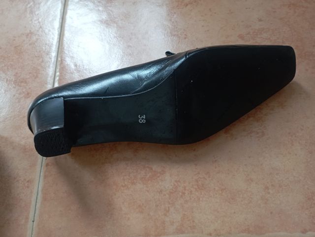 Zapatos de tacón Pepe Varó de piel