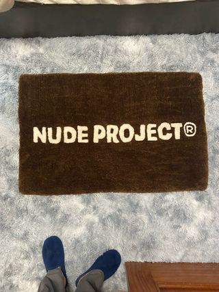 alfombra nude project