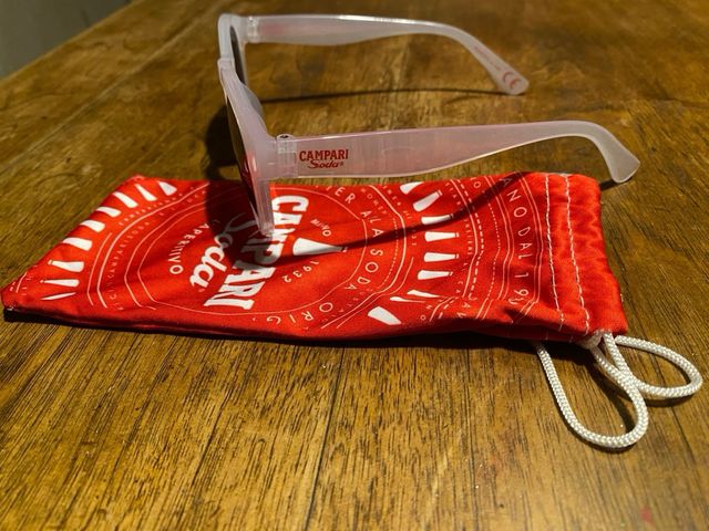 Occhiali da sole campari