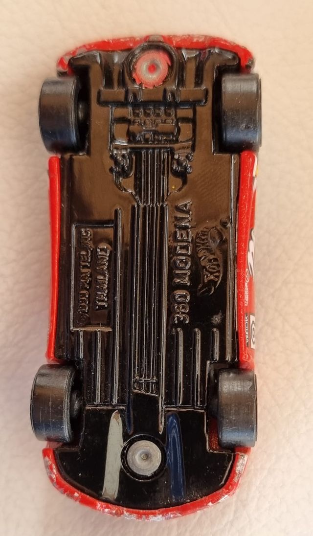 Modellino Hot Wheels Ferrari 360 Modena coca-cola