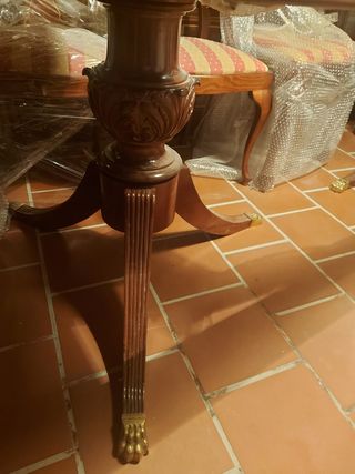 tavolo e tavolo da riunione