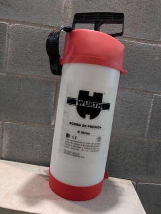 Bomba a presión manual 8L WURTH