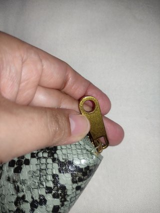 Cartera Guess