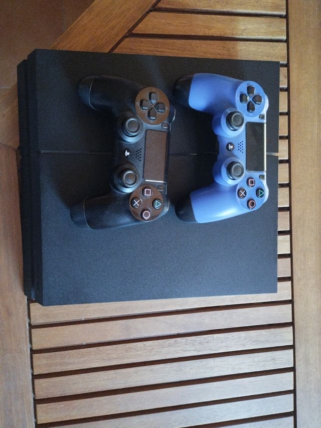 PlayStation 4
