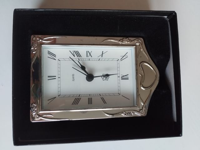 Reloj de mesa Isabel Cabanillas