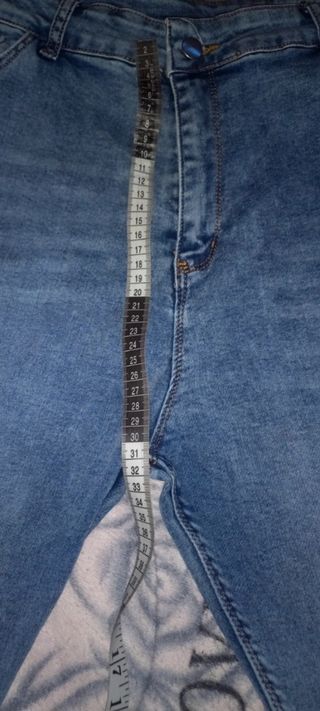 Pantalón vaquero de mujer, Shein.