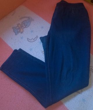 Pantalón vaquero de mujer, Shein.