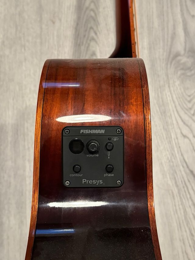 TANGLEWOOD TW4E-KOA / TWX4CEK SUPER FOLK CUTAWAY