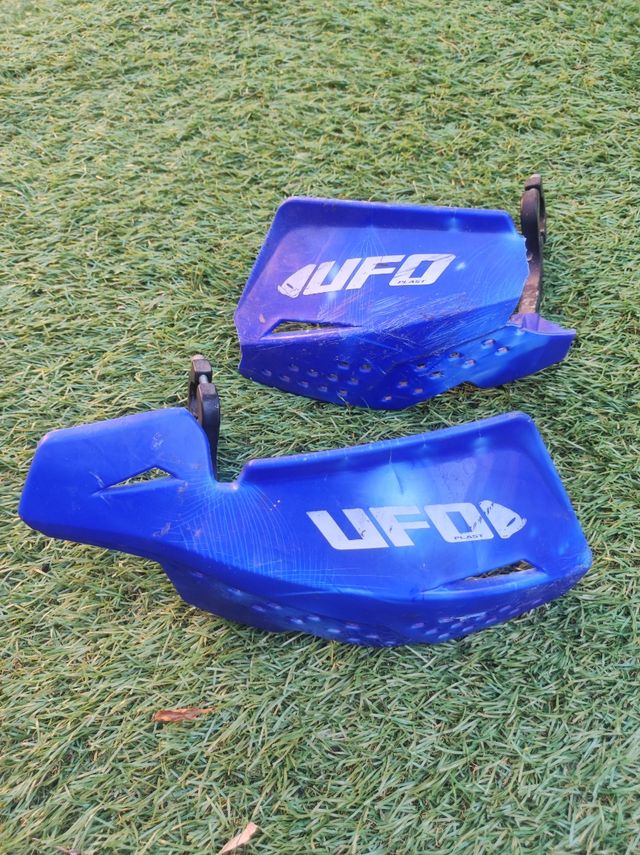 Paramani enduro cross Ufo