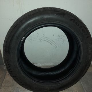 Vendo 2 neumáticos aoteli P607 235 55 17
