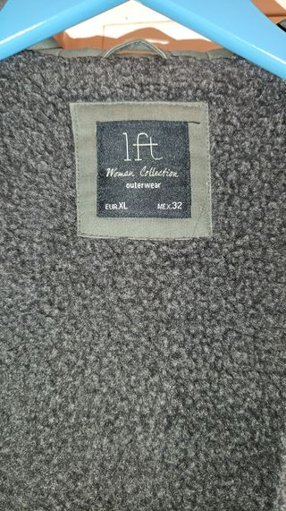 Abrigo estilo militar