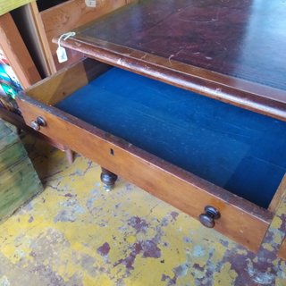 ANTIGUA MESA DE MADERA