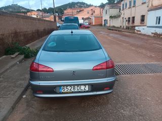 Peugeot 607 2005