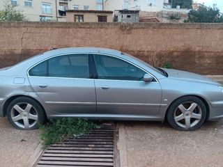 Peugeot 607 2005