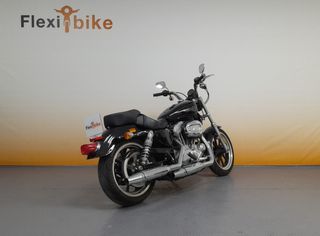 HARLEY DAVIDSON Sportster 883 Superlow