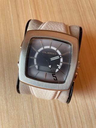 Reloj custo barcelona cuadrado