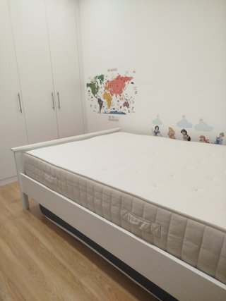 Cama IKEA + Colchón Premium VATNESTRÖM 140x200