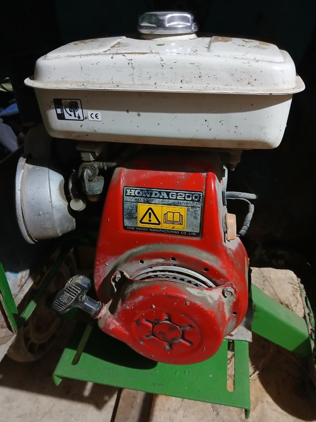 Hormigonera de gasolina 