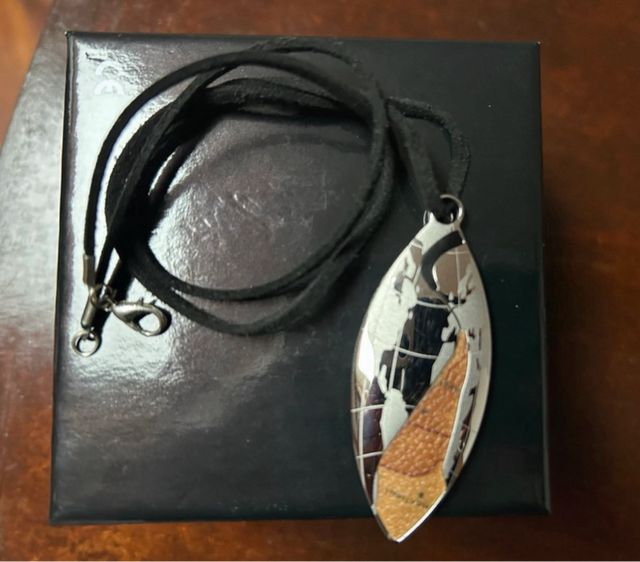 Collana con ciondolo Alviero Martini