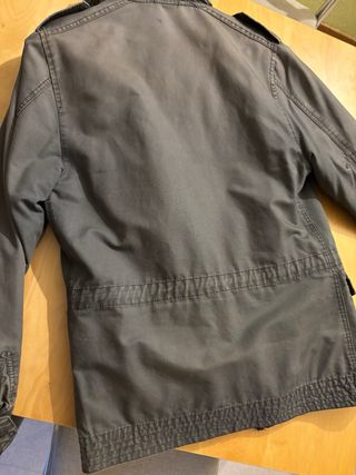 Cazadora azul casual tipo militar