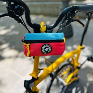 bolsa triangualar para manillar de bicicleta
