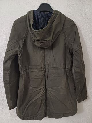 Parka verde stradivarius 