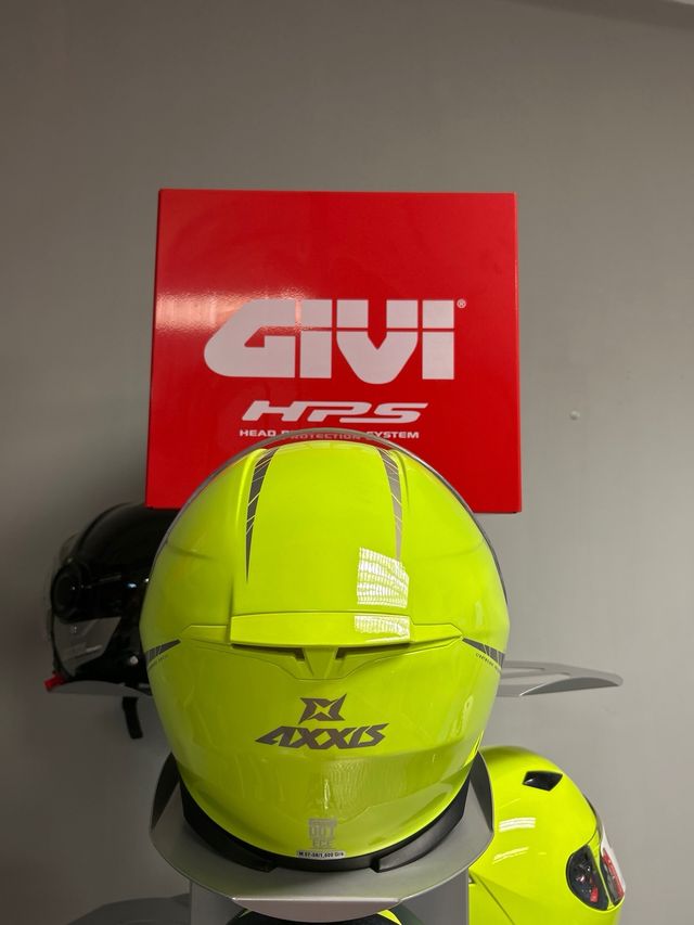 Casco Axxis