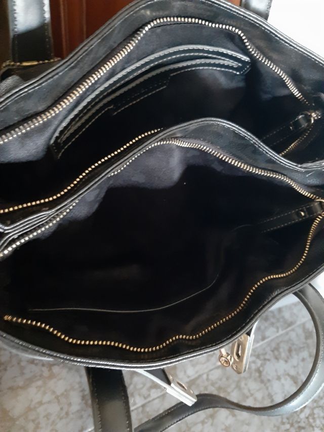 Mala de senhora da marca Roccobarocco