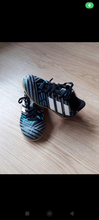 Botas Futbol Messi n°28
