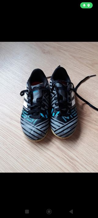 Botas Futbol Messi n°28