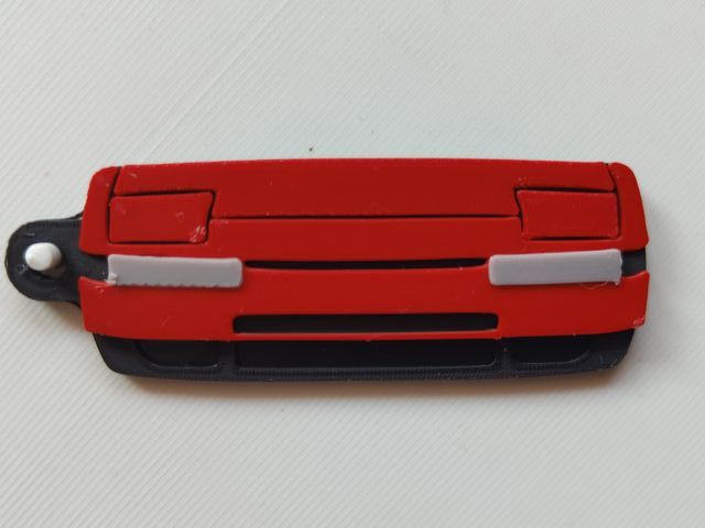 Llavero 3D personalizado Mazda 323f Astina